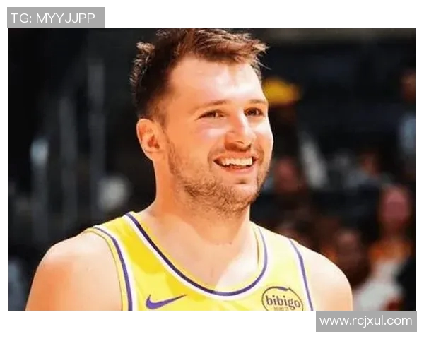 亚历山大MVP遇挑战！东契奇49分三双率独行侠狂胜